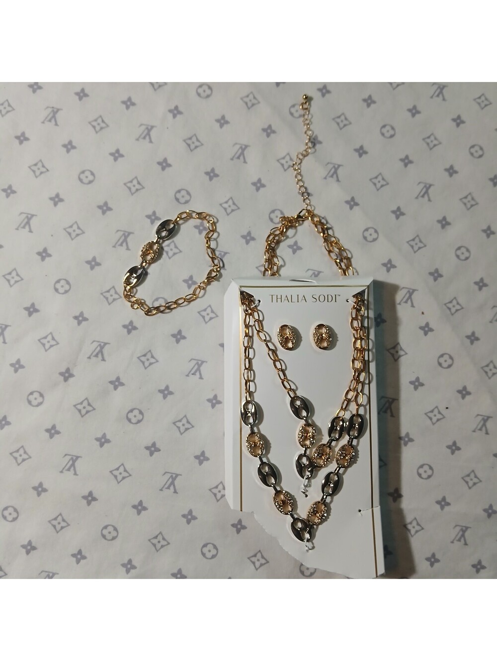 Thalia Sodi Gold Tone Necklace Bracelet Earrings Jewelry Set Boxed Statement
